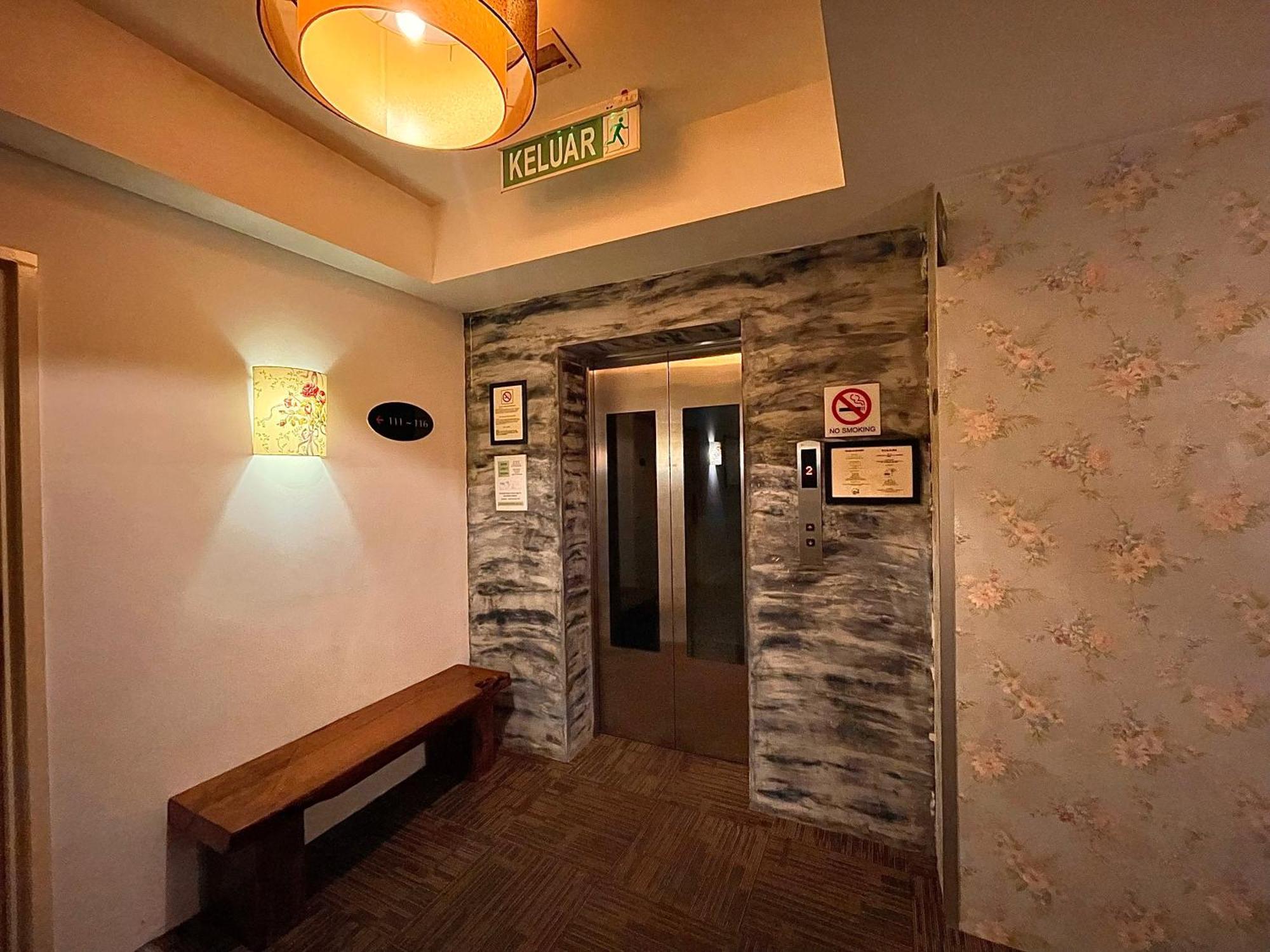 Hotel Richbaliz Selayang Batu-grotten Buitenkant foto