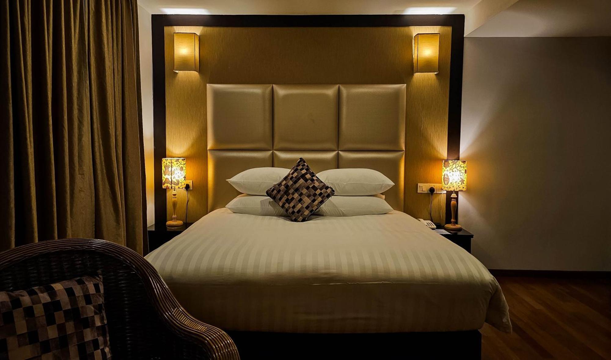 Hotel Richbaliz Selayang Batu-grotten Buitenkant foto